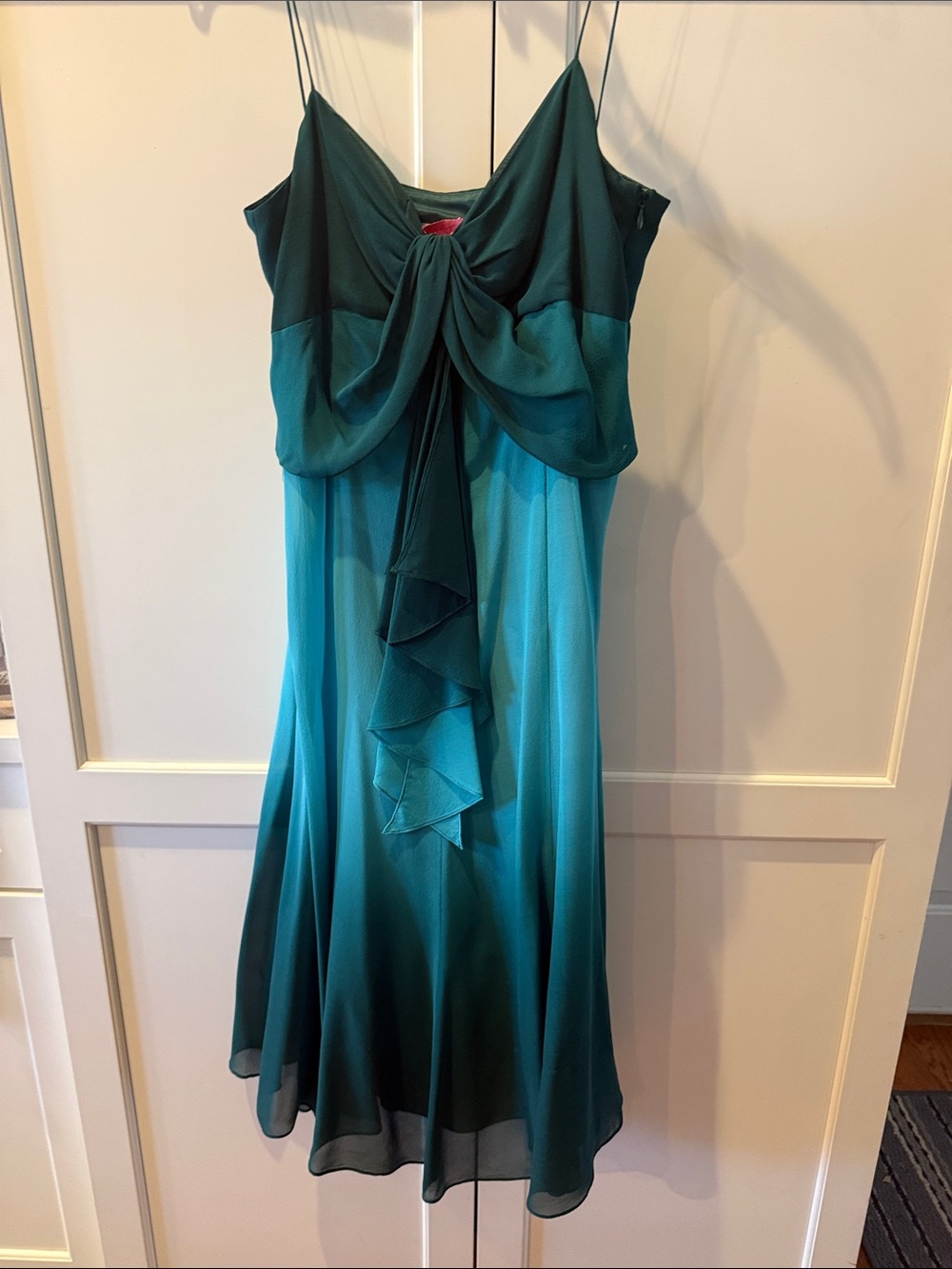 100% Silk Maggy London Green to Teal Ombre Spaghetti Strap Homecoming dress